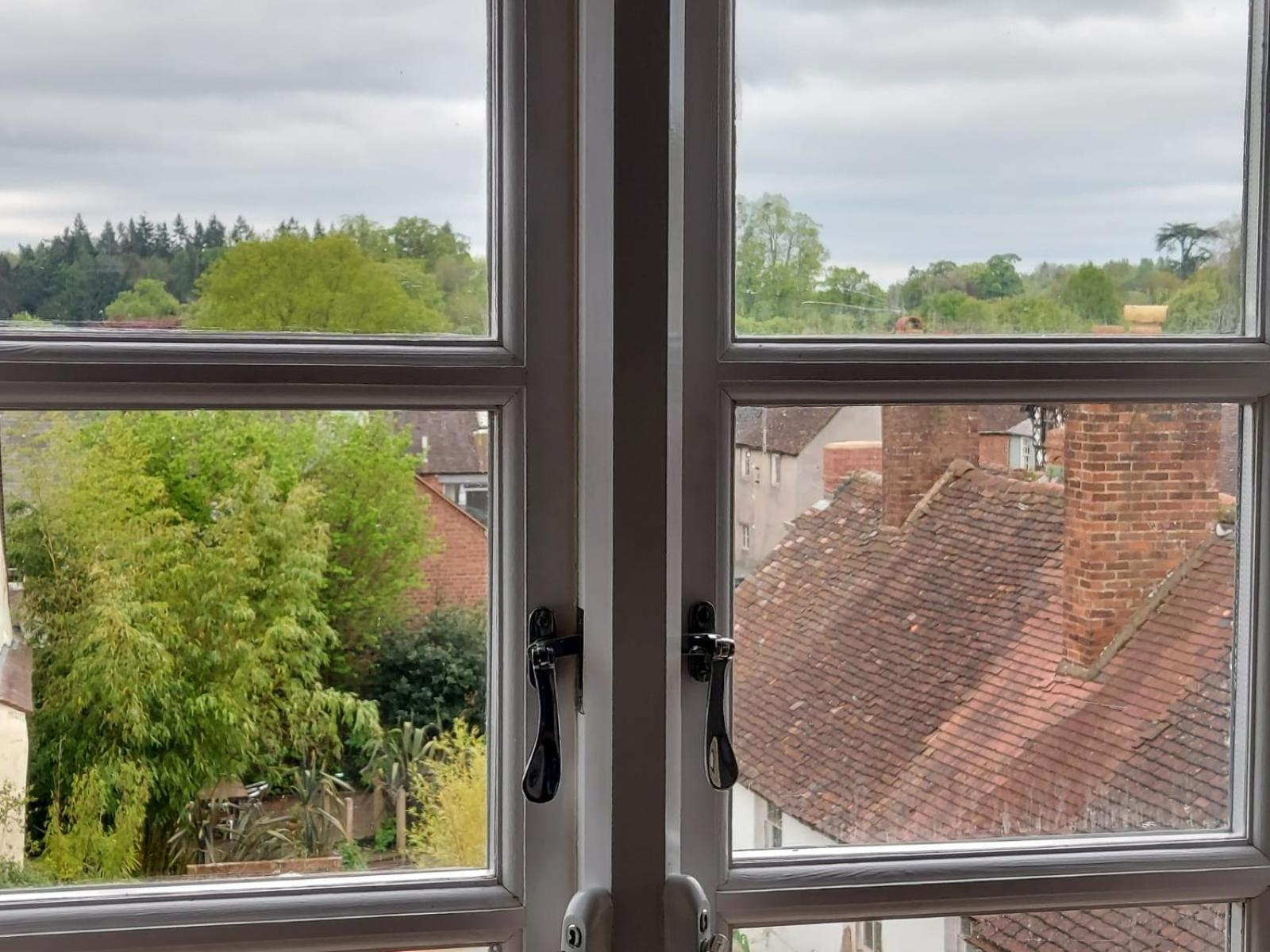 Ludlow Town Centre Apartments Luaran gambar
